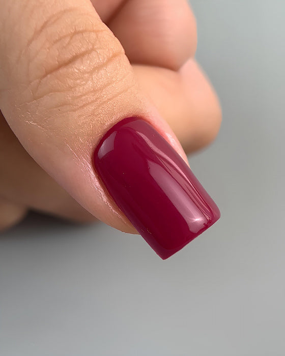 DARK GEL POLISH 013