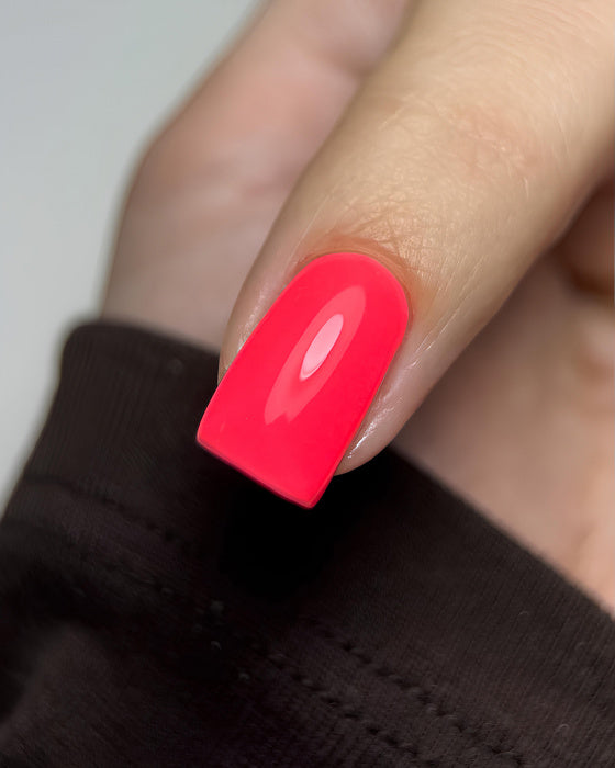 DARK GEL POLISH 051