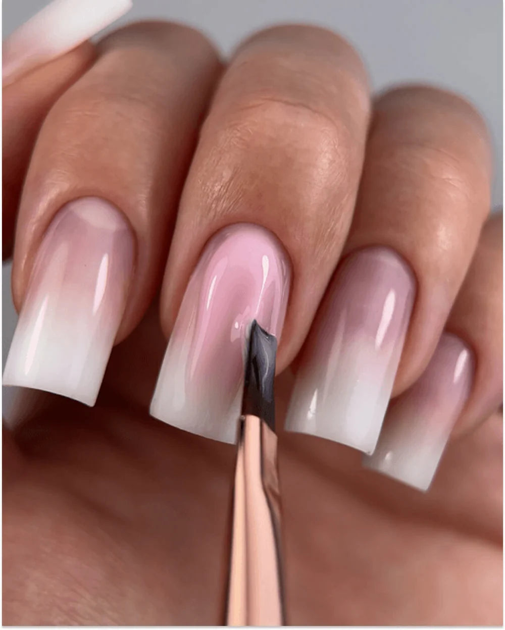 DARK DOUBLE-SIDED BEIGE BRUSH (11 MM LINER + 9 MM FLAT SQUARE GEL BRUSH)