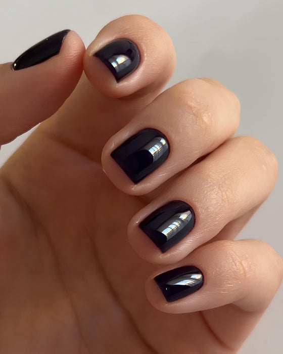 DARK GEL POLISH 021