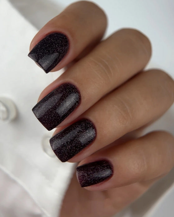 DARK GEL POLISH 124