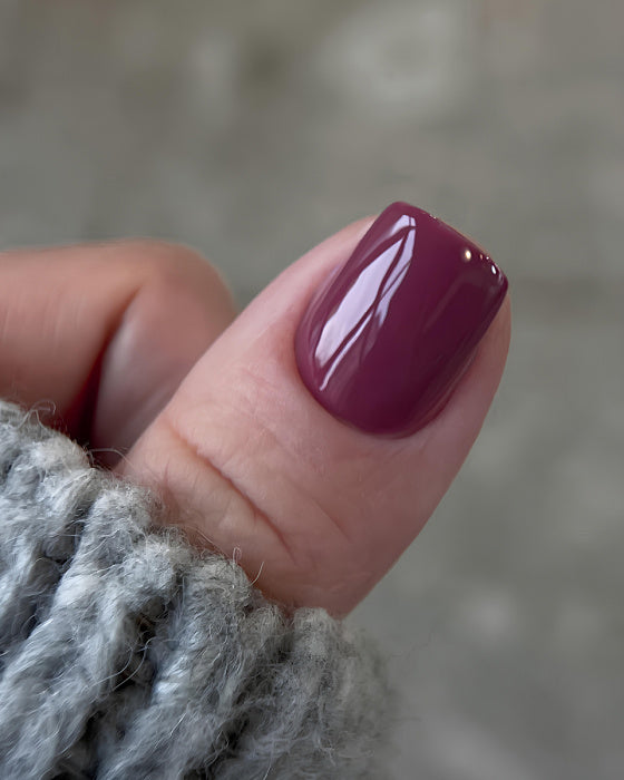 DARK GEL POLISH 043