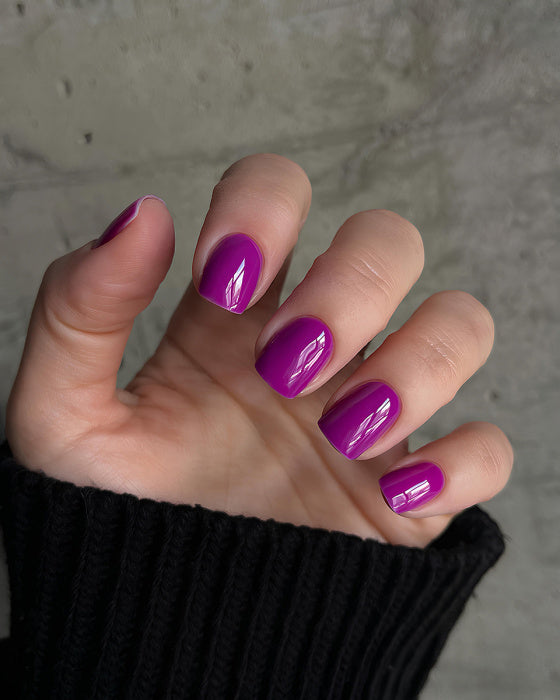 DARK GEL POLISH 018