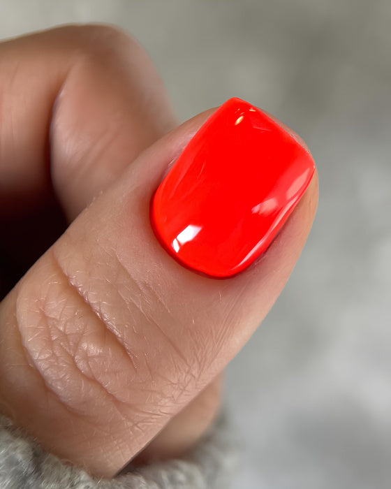DARK GEL POLISH 052